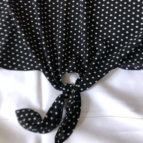Monteau Polka Dot Scalloped Top - Picture 3 of 10